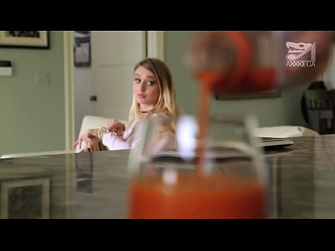 ❤️ பெரிய மார்பகங்கள் மற்றும் இறுக்கமான புஸ்ஸி கொண்ட சூடான பெண் தோல்வியுற்றவரிடமிருந்து சேவல் பெறுகிறார், ஆனால் மிகவும் கடினமாக உள்ளது ❤ வேசிகள் ta.xlxxporno.ru ❌️❤