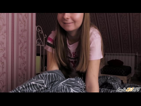 ❤️ ப்ளாண்டி தனது BFF-ஐ ஆழமாக உறிஞ்சி அவள் வாயில் படபடக்கிறாள் ❤ வேசிகள் ta.xlxxporno.ru ❌️❤